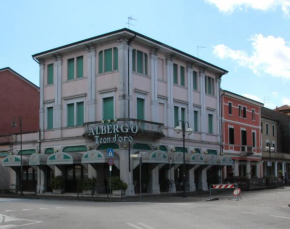 Hotels in Noventa Di Piave
